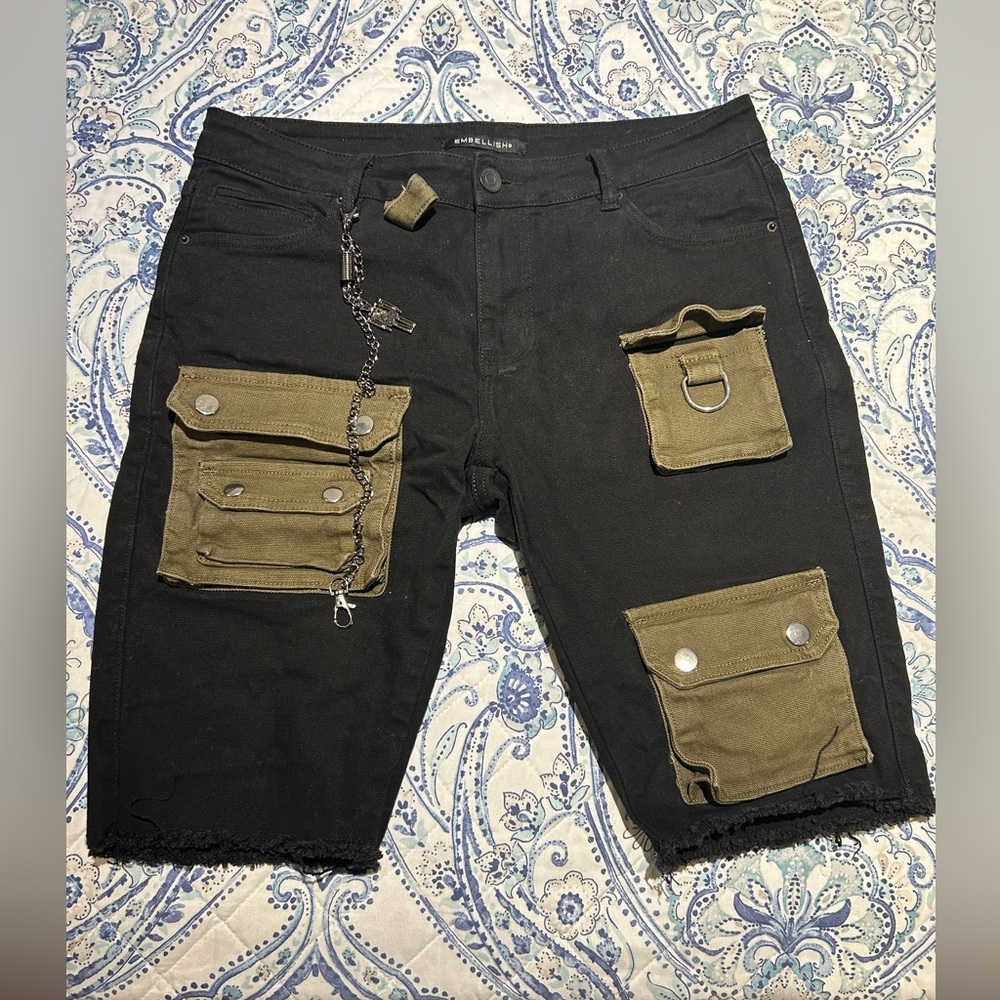 Black cool designs cargo shorts
